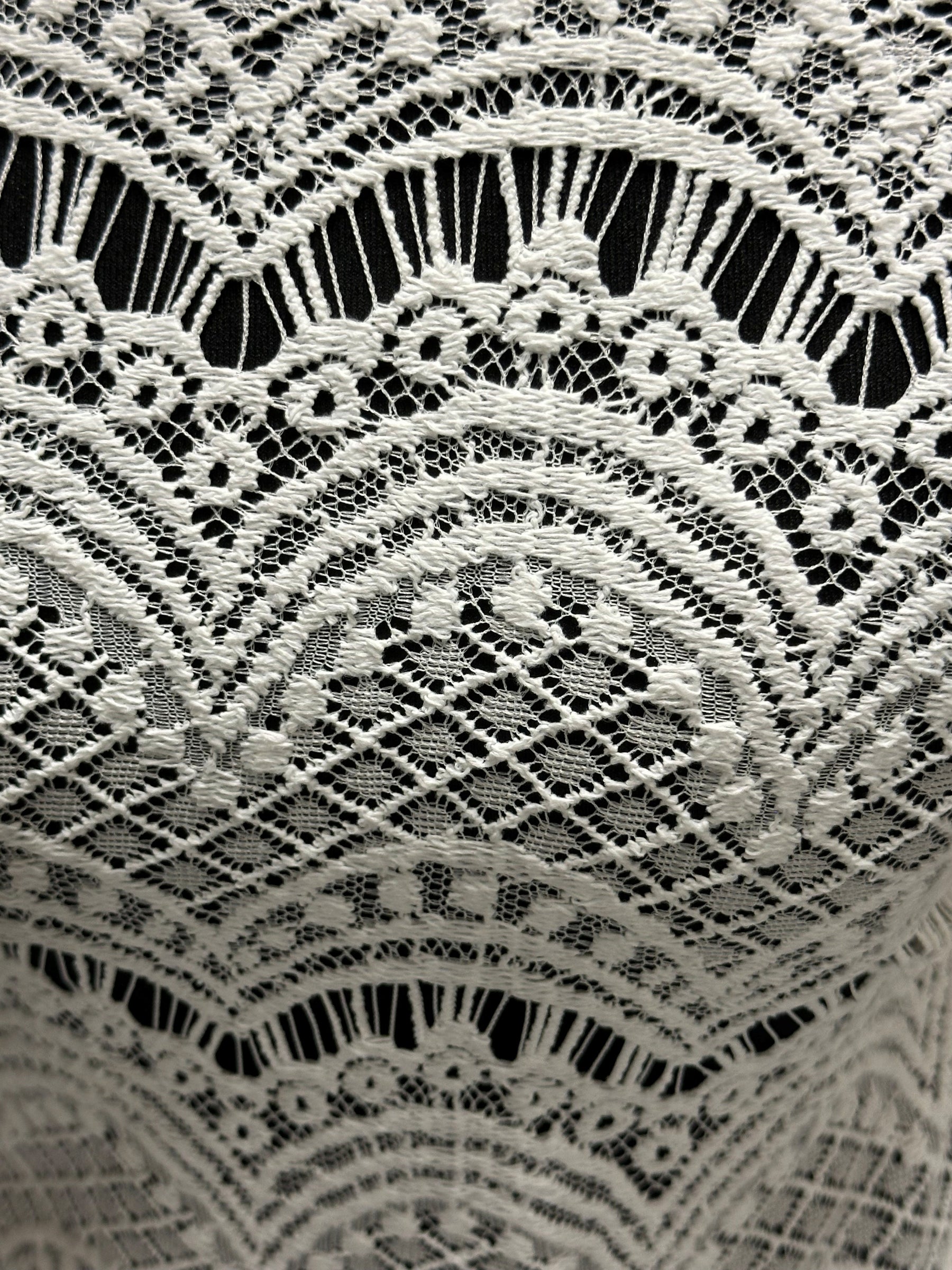 Ivory Raschel Lace  - Cabacka