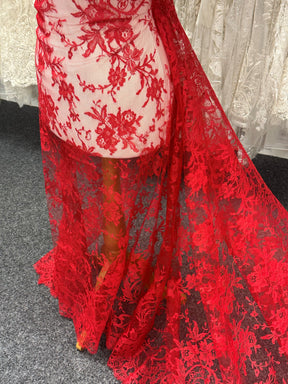 Scarlet Chantilly Lace - Blitzen