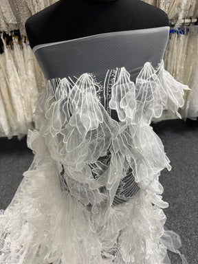 Ivory 3D Lace – Fallon