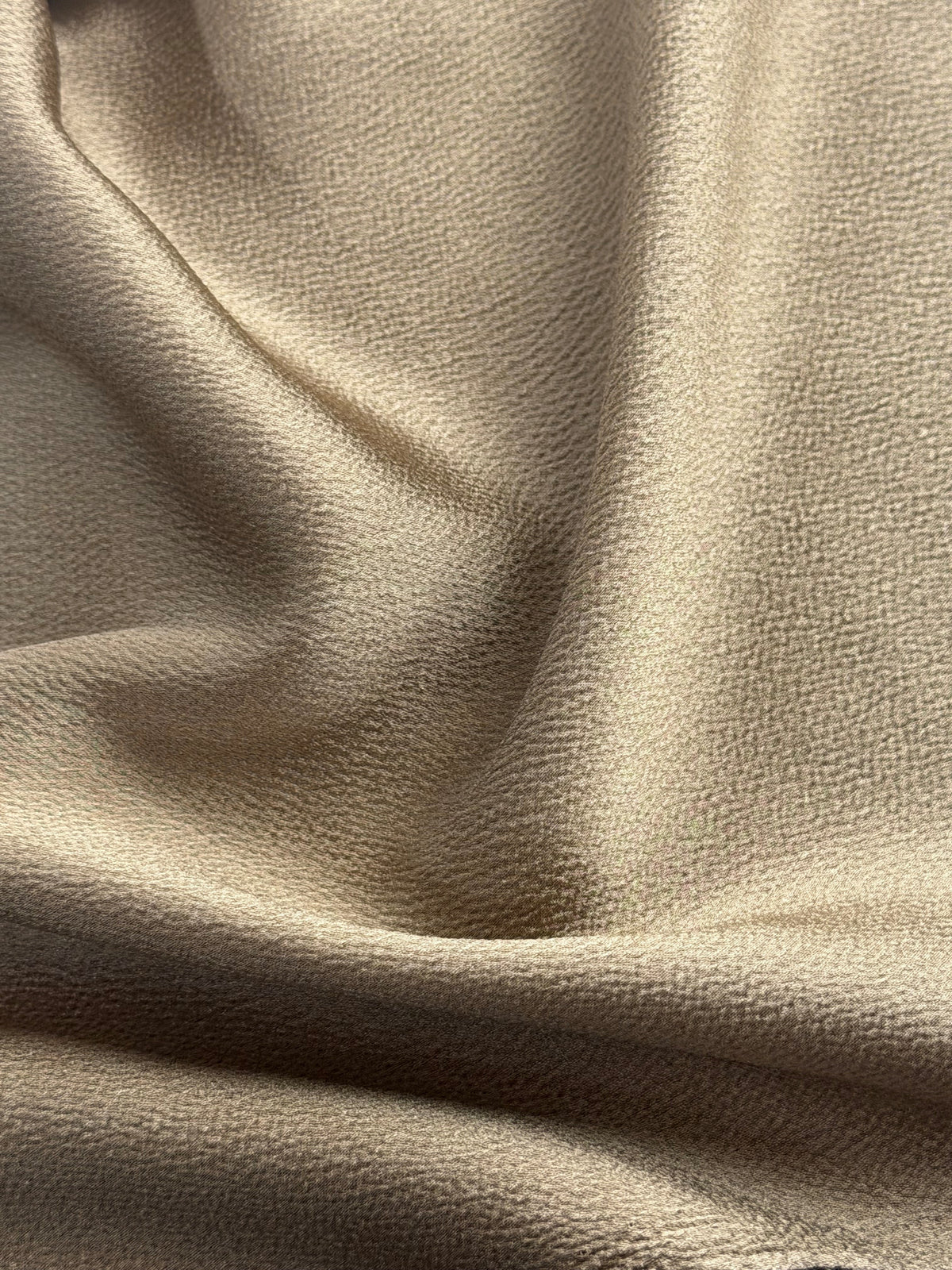 Caramel Polyester Crepe - Temple