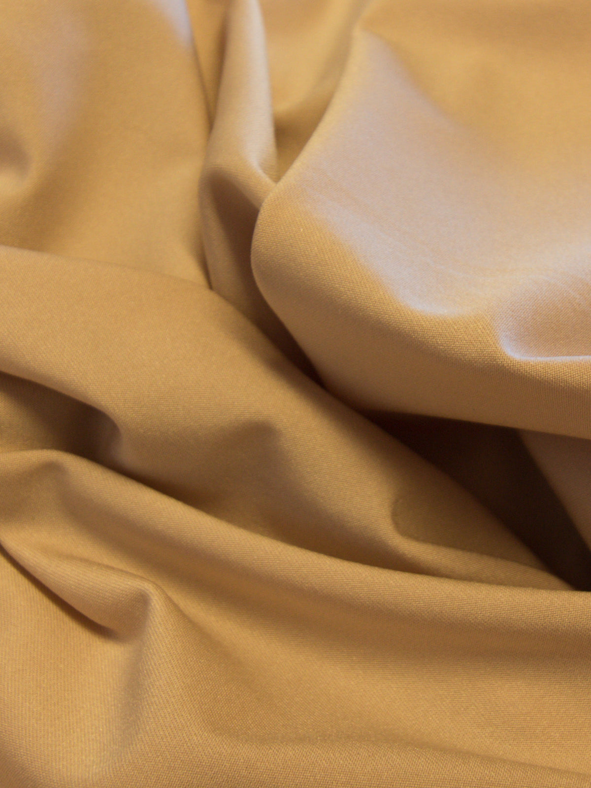 Nude Stretch Polyester Satin - Confidence