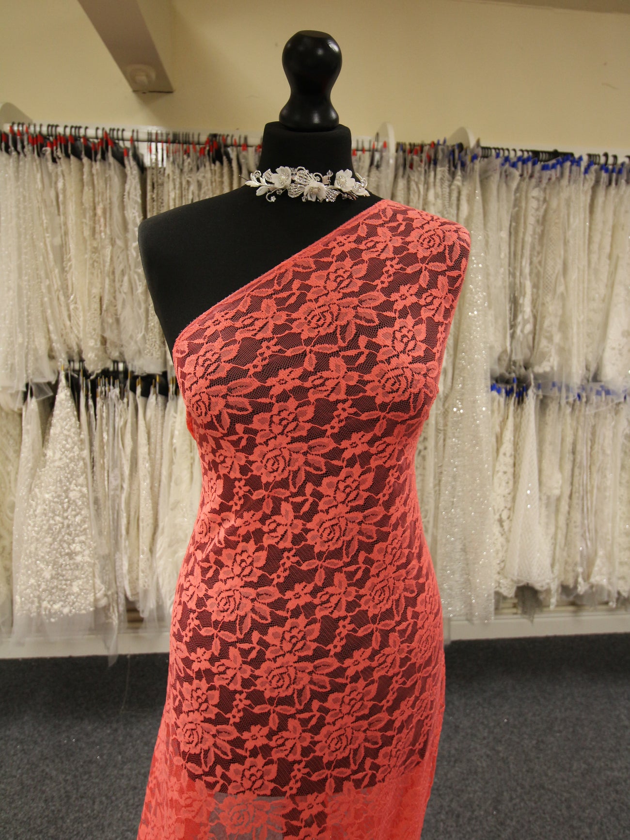 Bordeaux Raschel Stretch Lace Matina main image 1