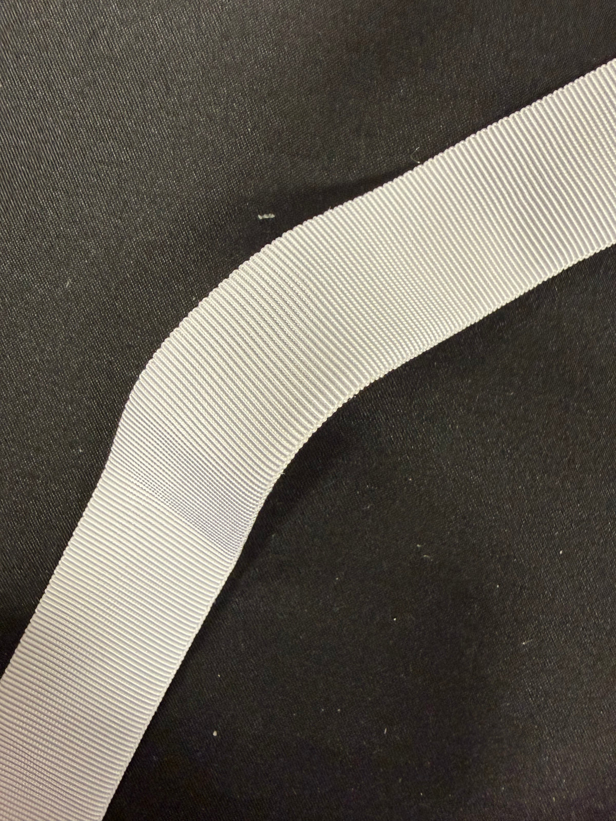 White 25mm Curved Petersham - A16