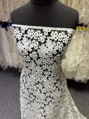 Silver Guipure Lace - P801