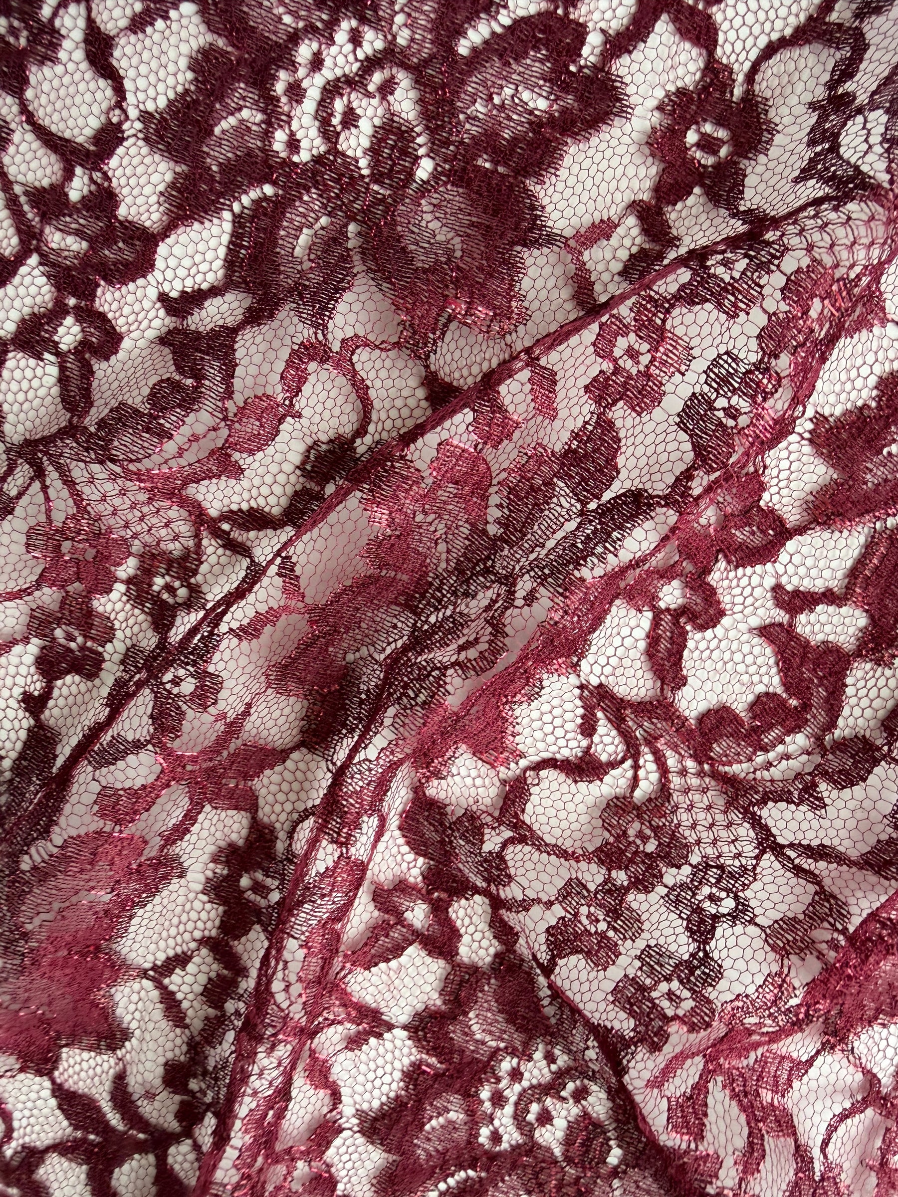 Red Metallic Chantilly Lace - P184