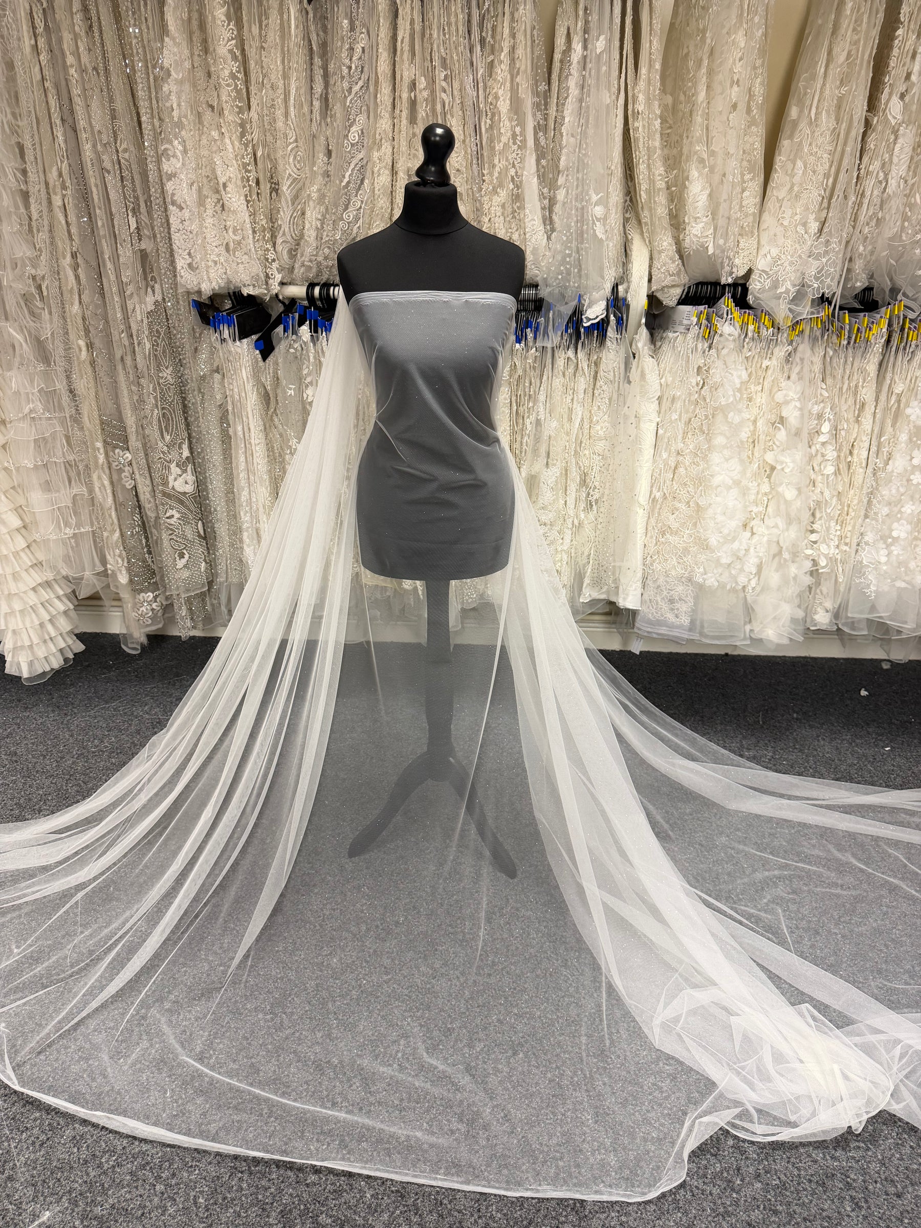 Ivory with Silver Glitter Tulle - TU0053