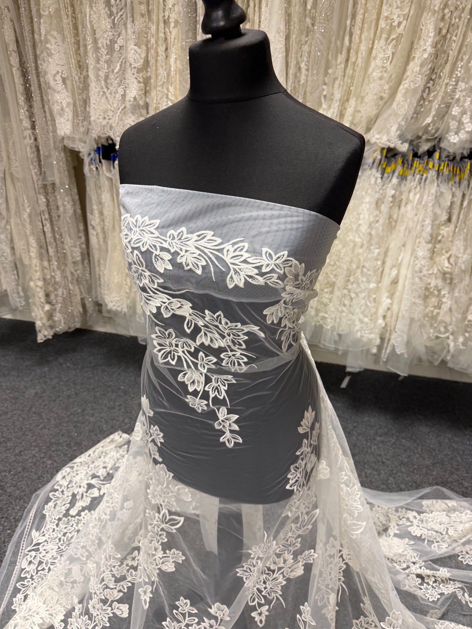 Ivory Sequin Embroidery Lace - EB3035