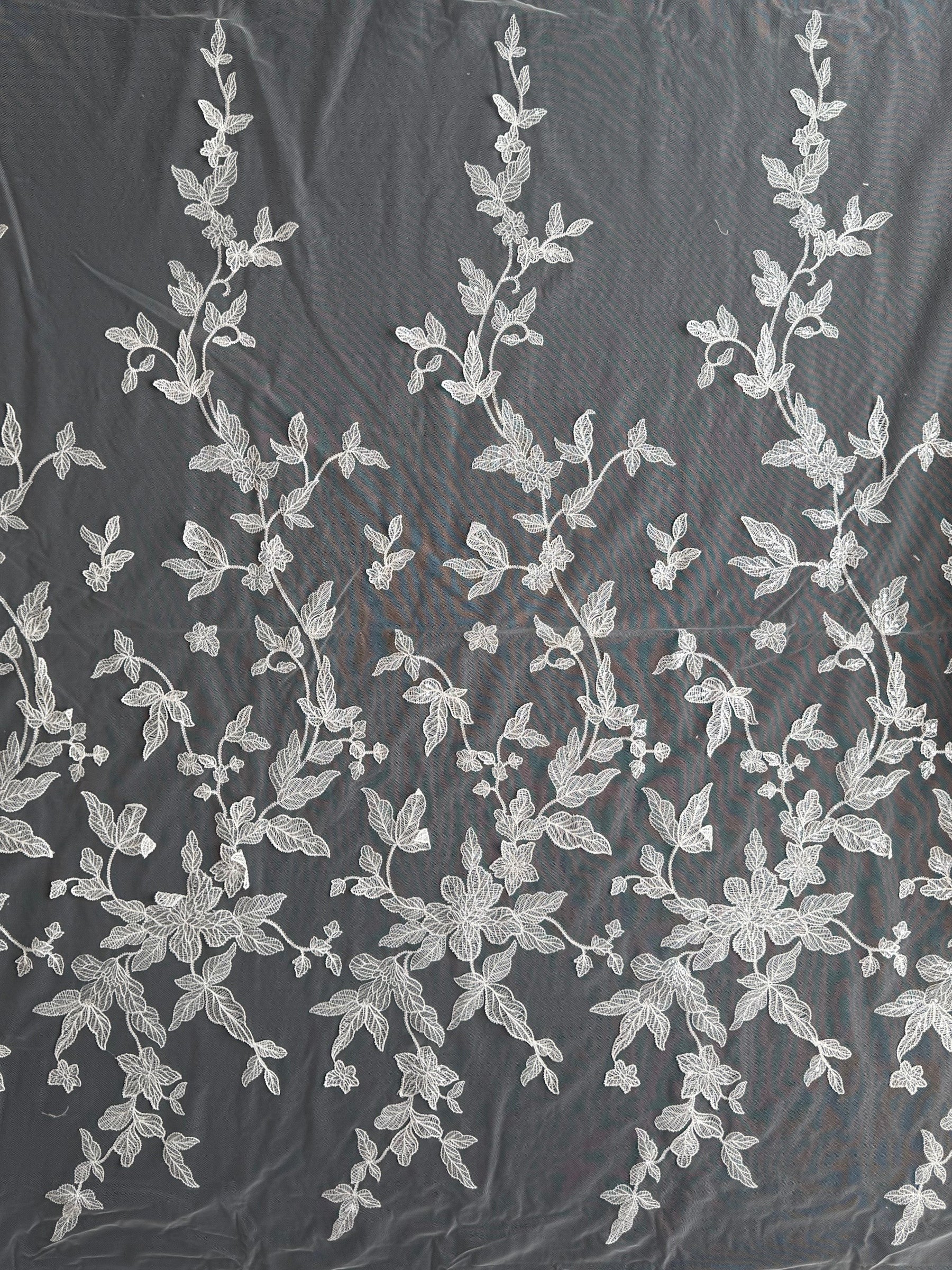 Ivory Sequin Lace - EB3040