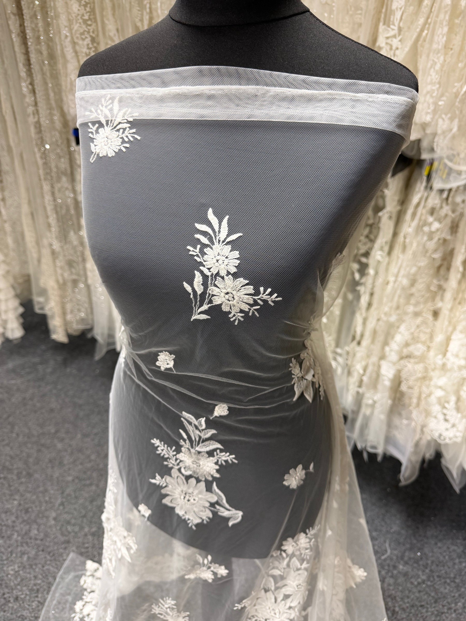 Ivory Sequin Embroidery Lace - EB3041