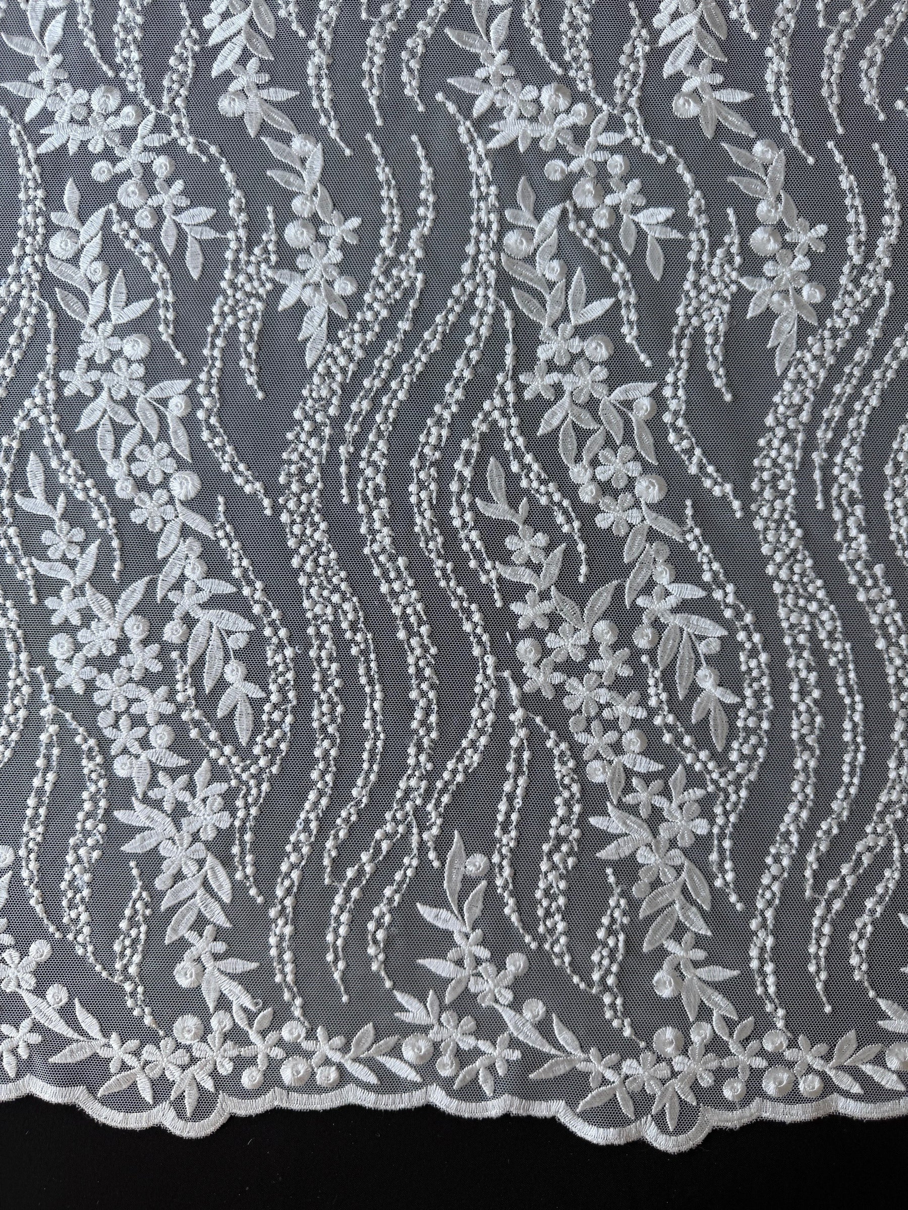Ivory Sequin Lace - EB3051