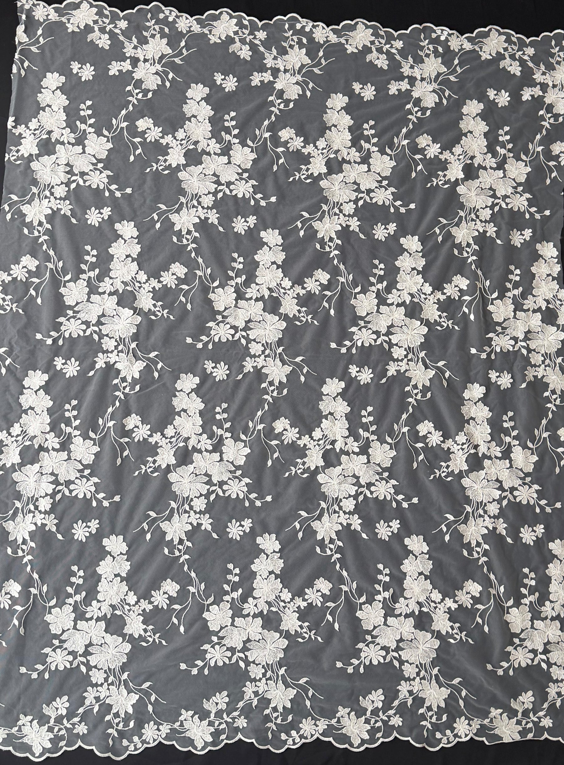 Ivory Sequin Lace - EB3063
