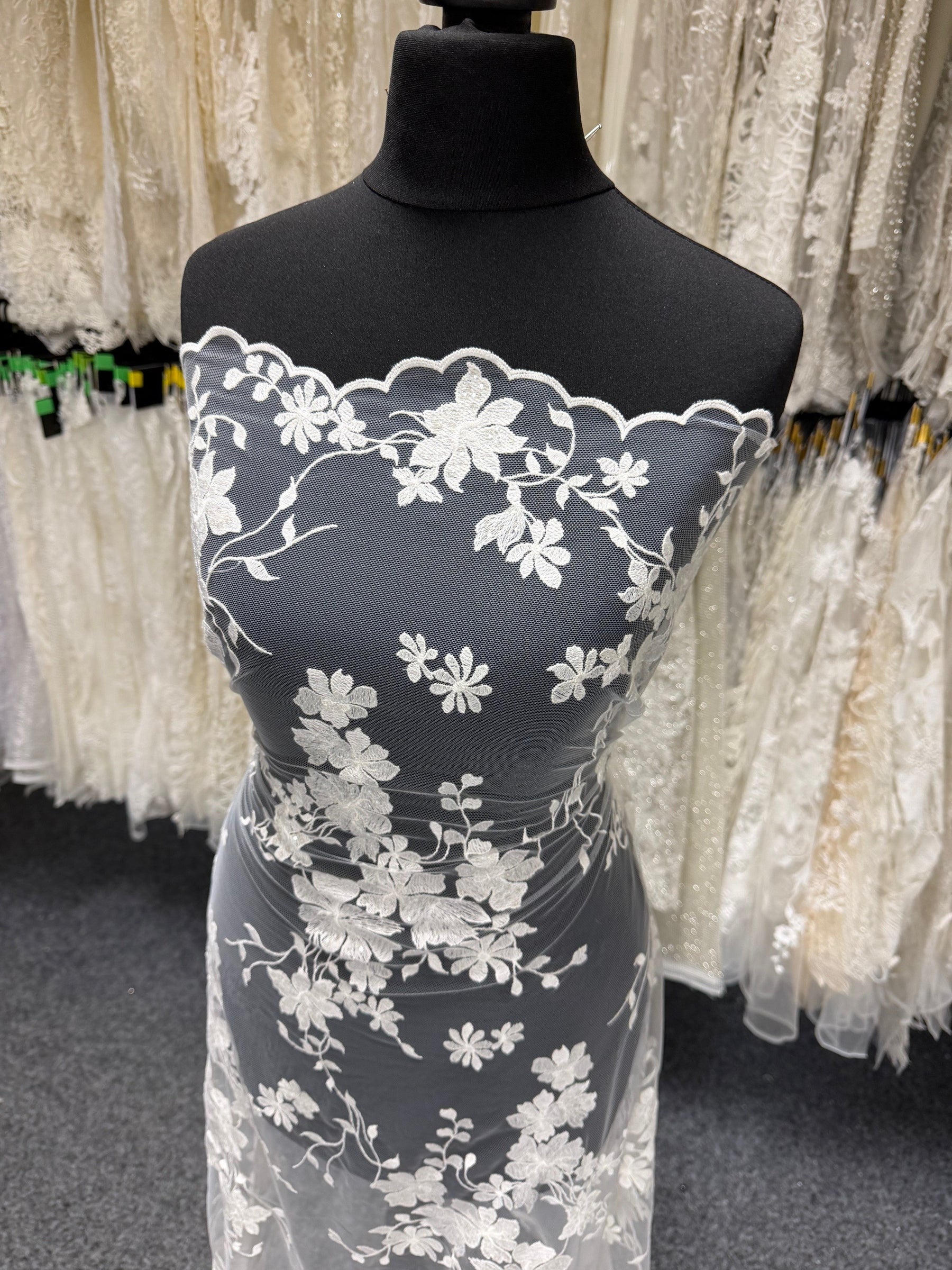 Ivory Sequin Lace - EB3063