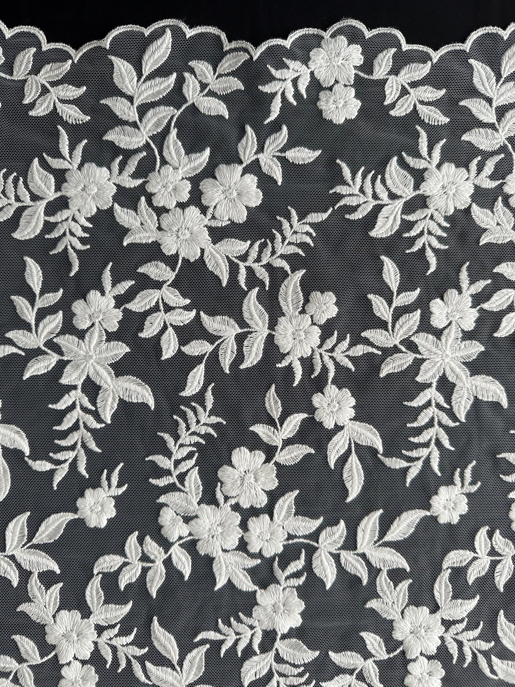 Ivory Embroidered Lace - EB5031