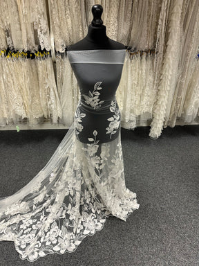 Ivory Embroidered Lace - EB5049