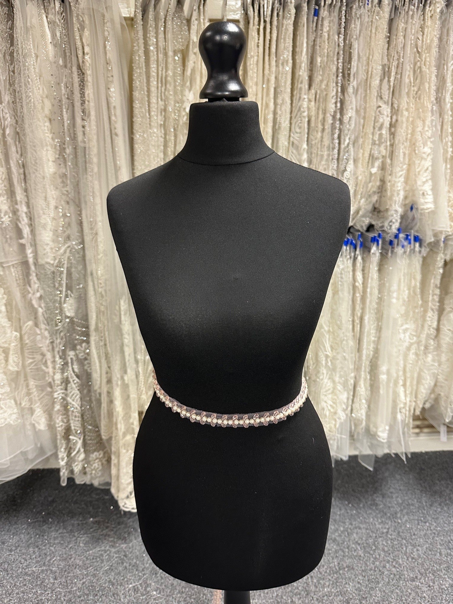 Pink Crystal Trim - EH2023
