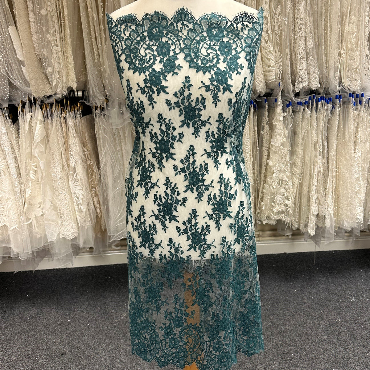 do guys like tight or flowy dresses Why a Dress Never Has to Look Shapeless organic dyes main image 0