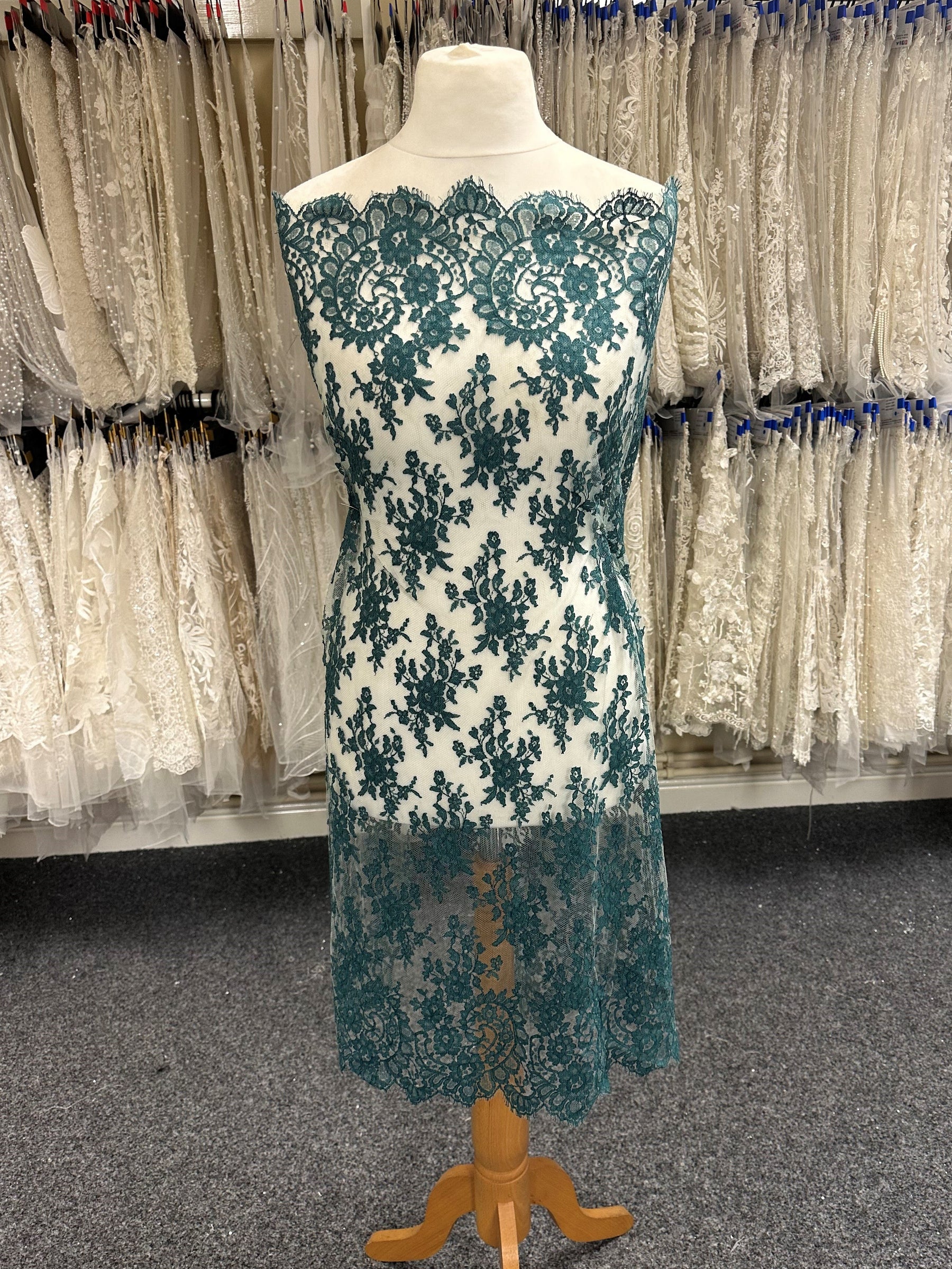 Emerald Green Lace - Eleanor Emerald Green Lace - Eleanor