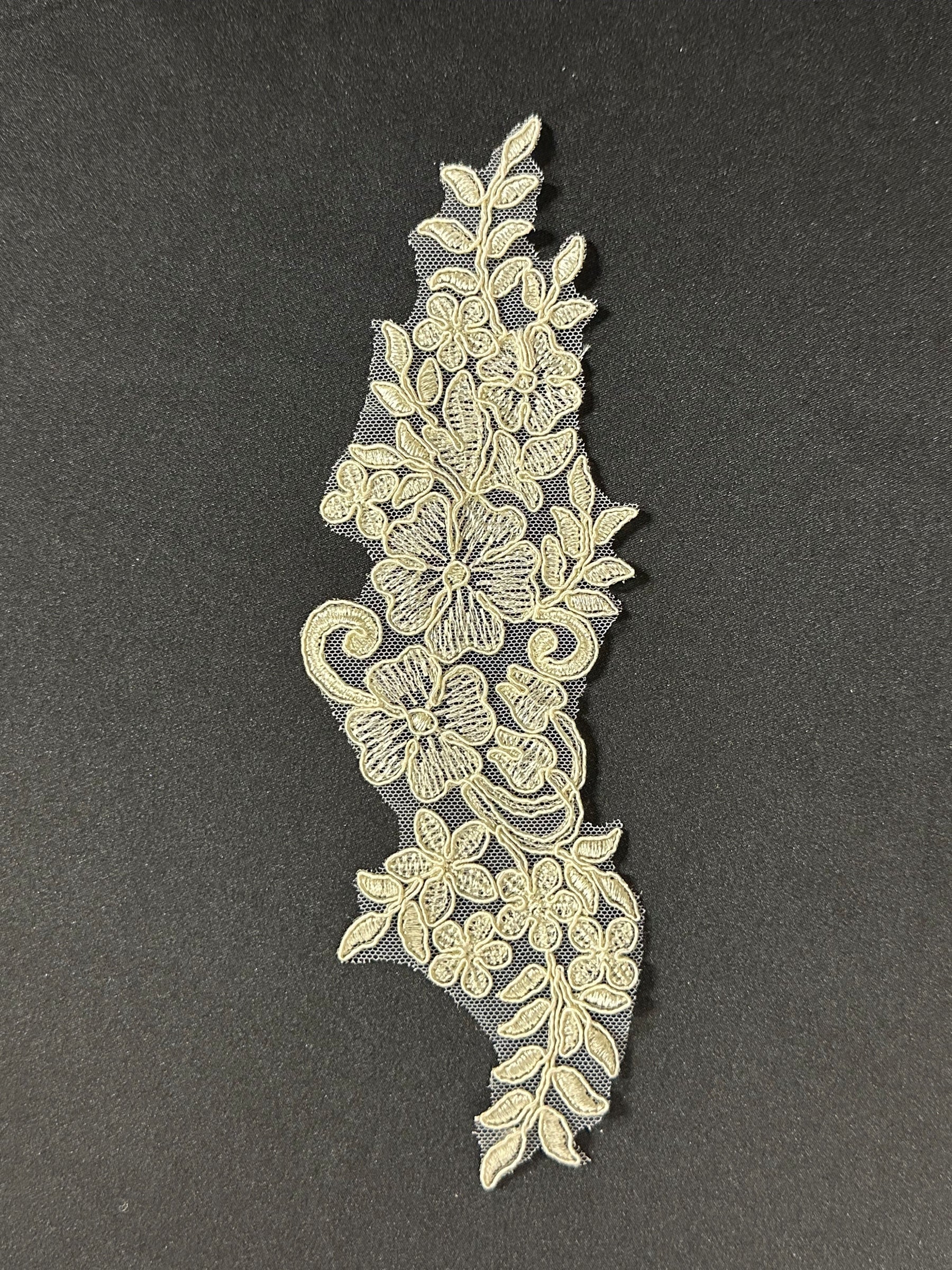 Champagne Corded Lace Applique - Engagement