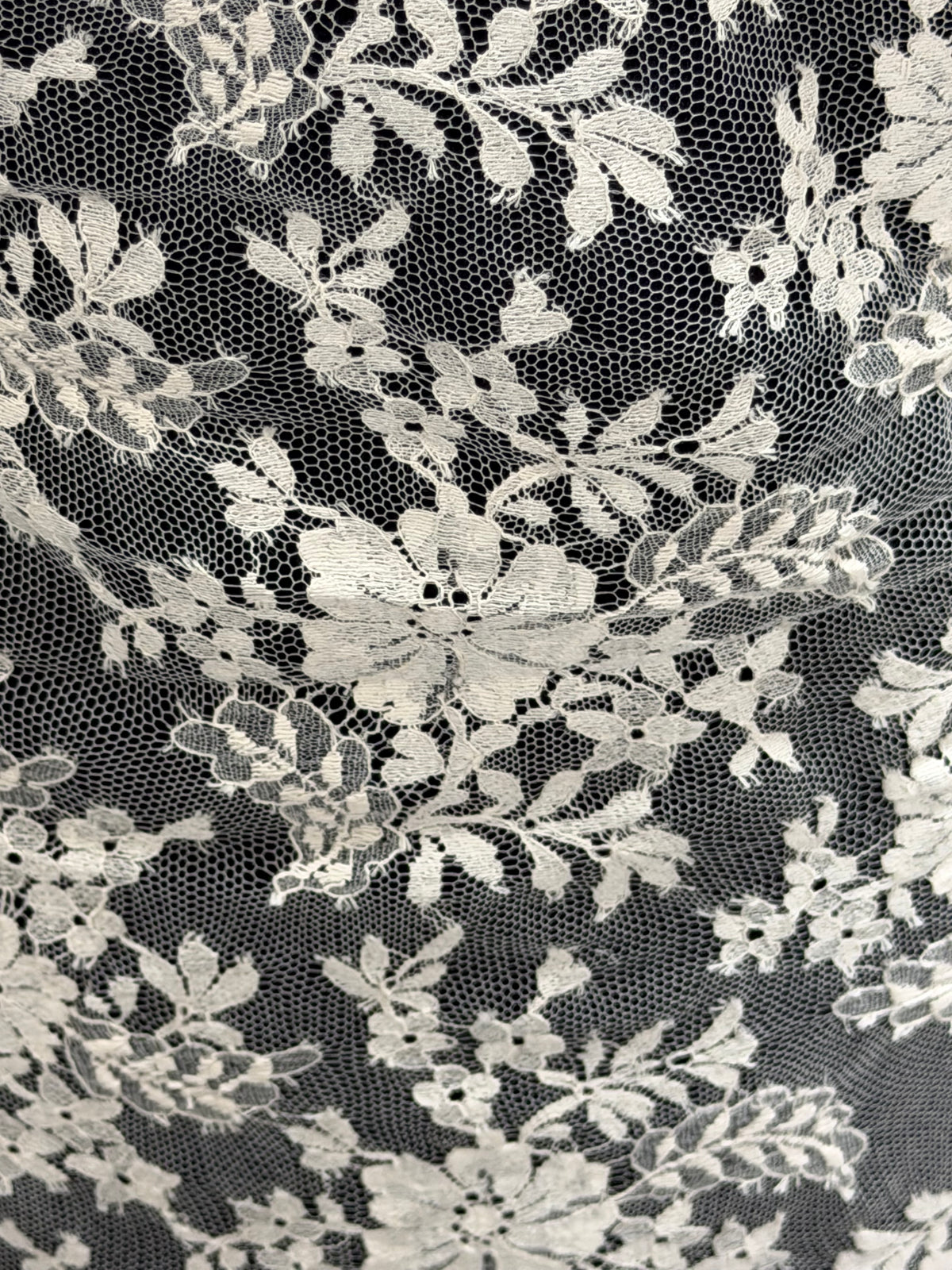 Oyster Pink Chantilly Lace - P294