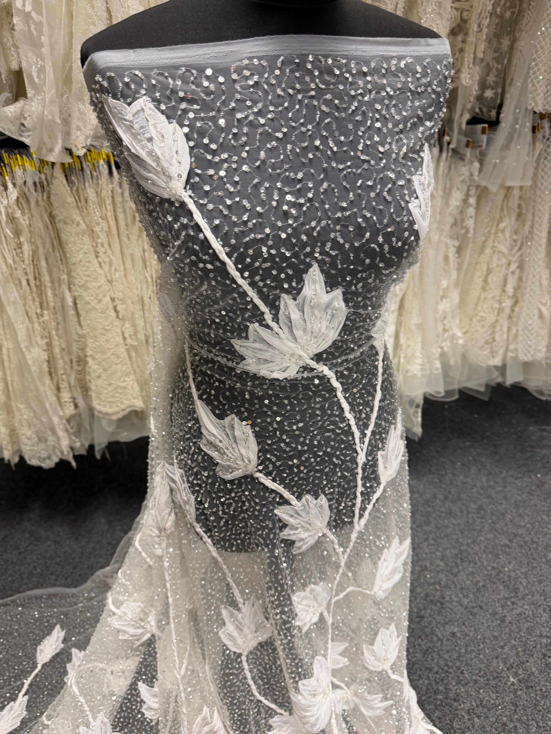 Ivory 3D Flower Lace - Faberge