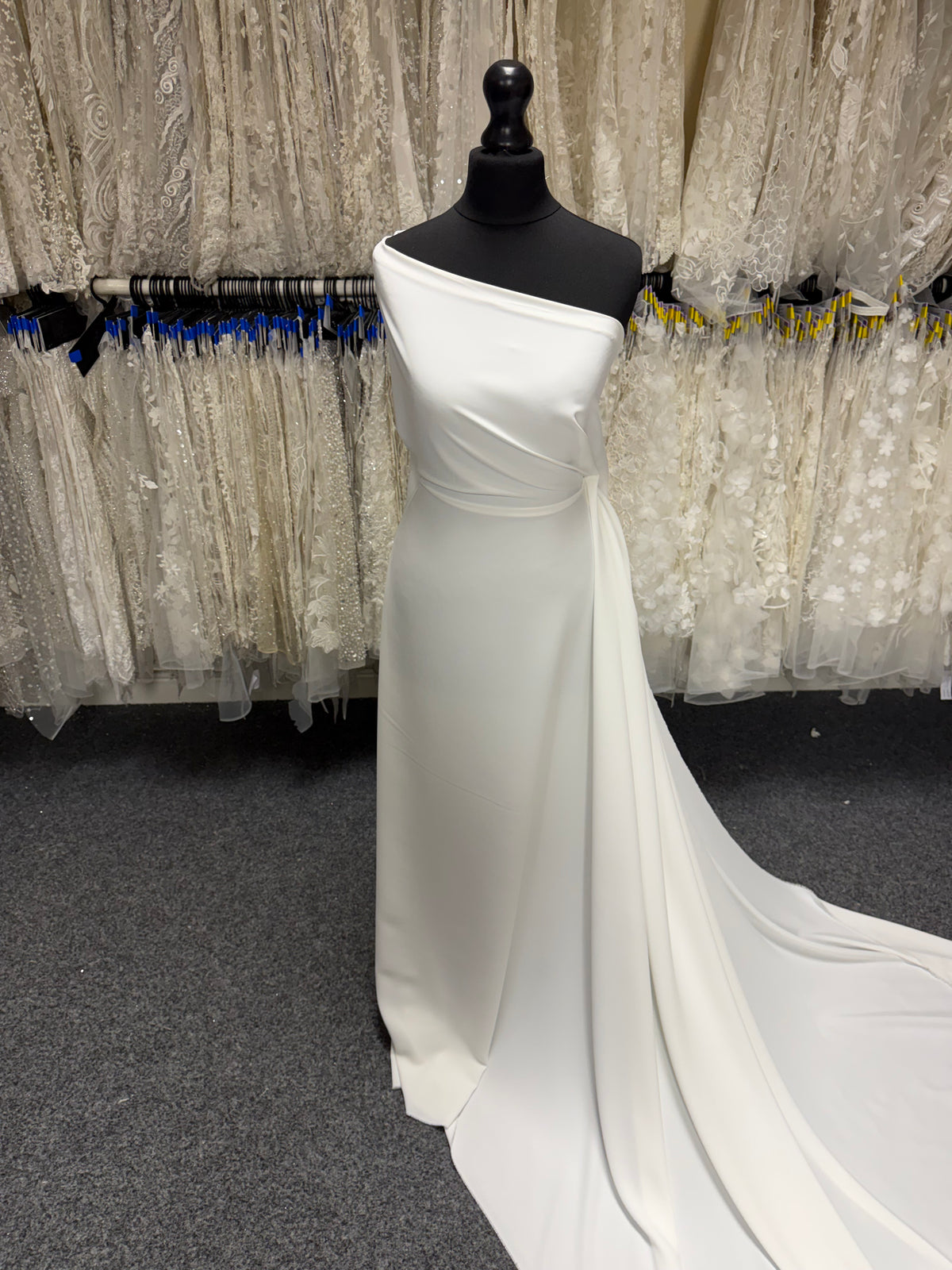 Pale Ivory Polyester Crepe - PH4010