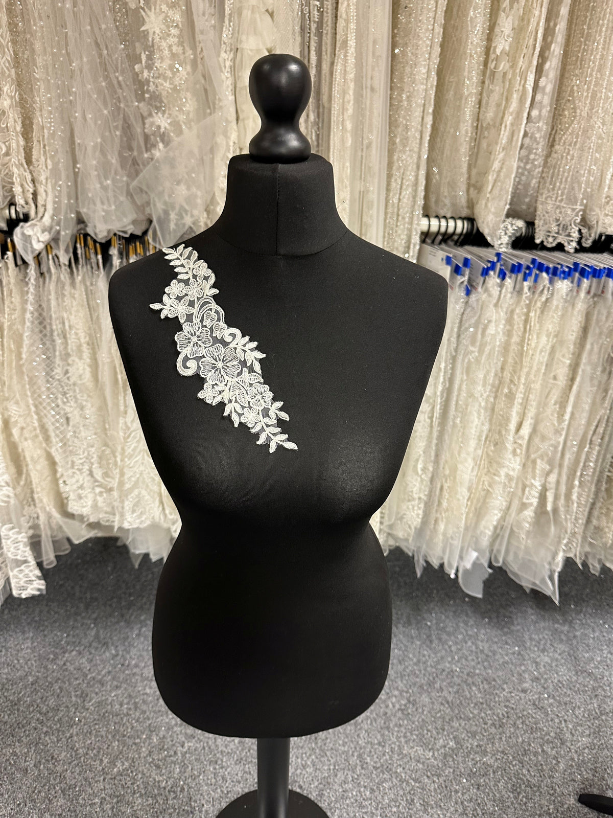 Ivory Corded Lace Applique - Forgive