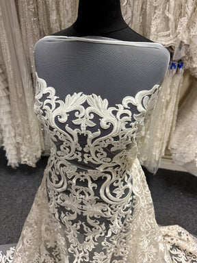 Ivory Embroidered Lace - Forno