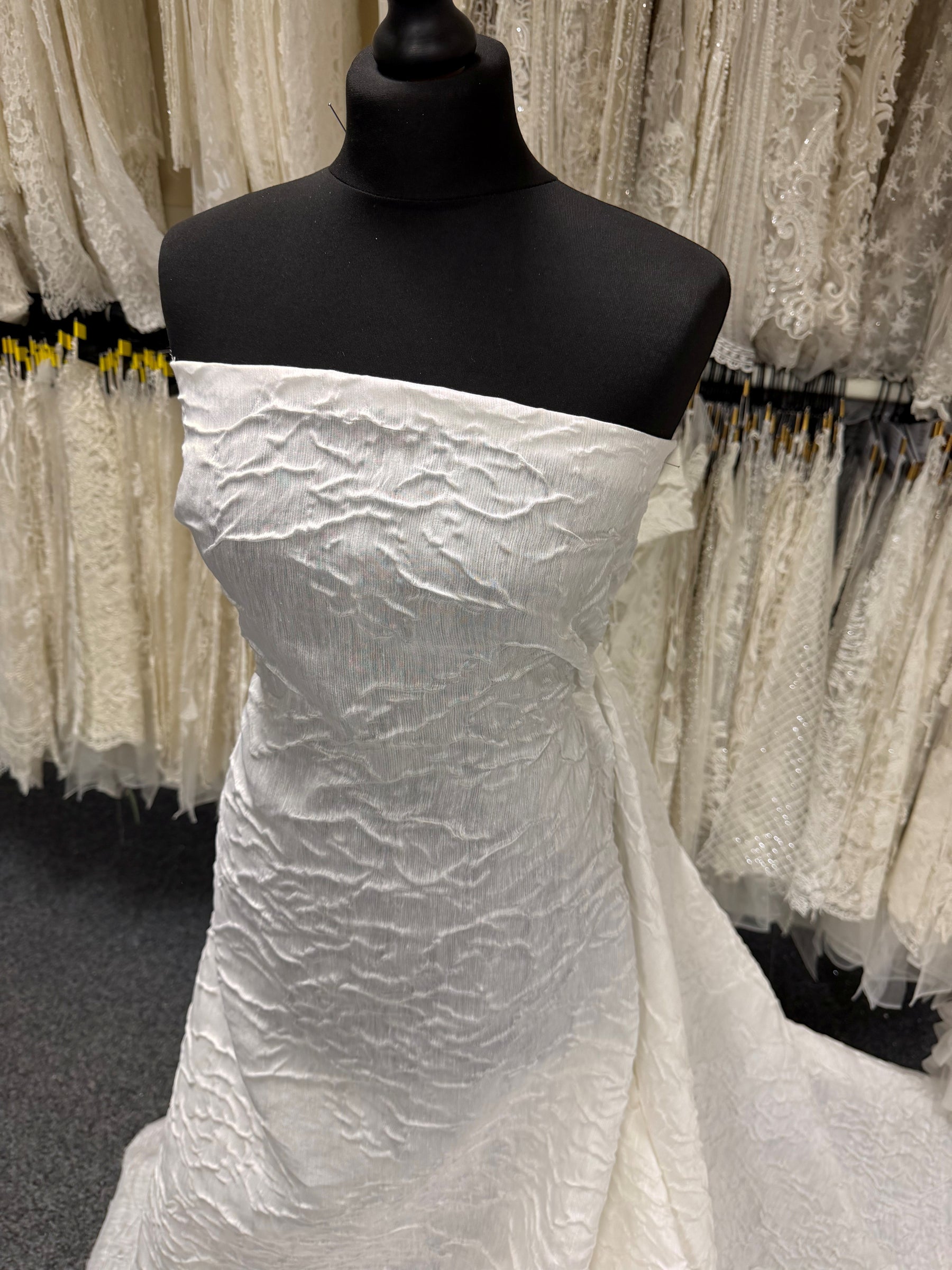 Ivory Italian Cloqué Brocade - Harlem