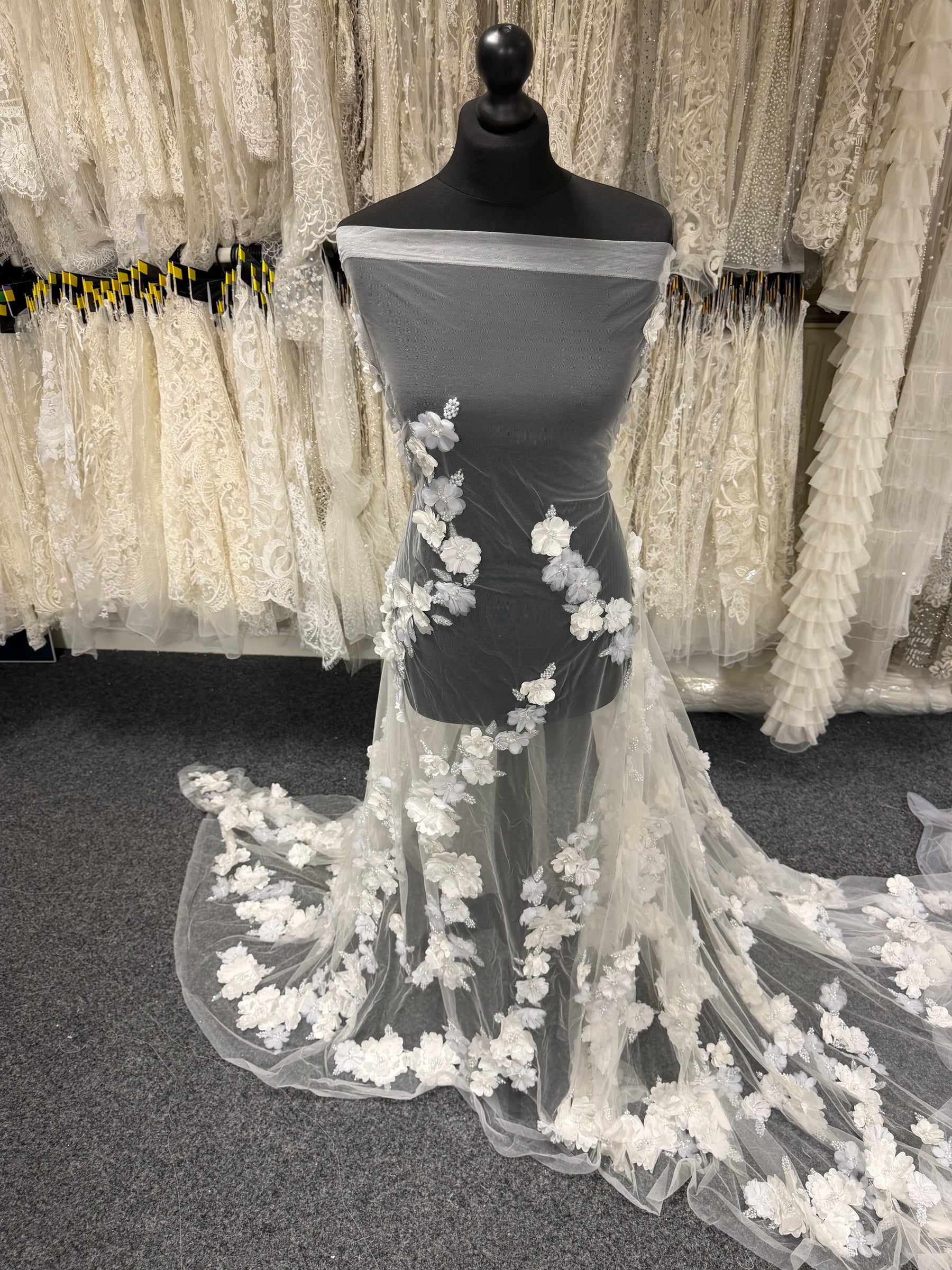 Ivory 3D Lace - Fincola