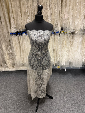 Silver Chantilly Lace - P183