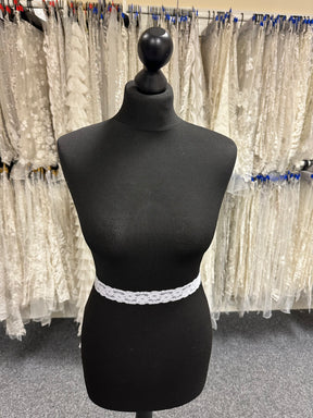 White Lace Trim - Salubrious