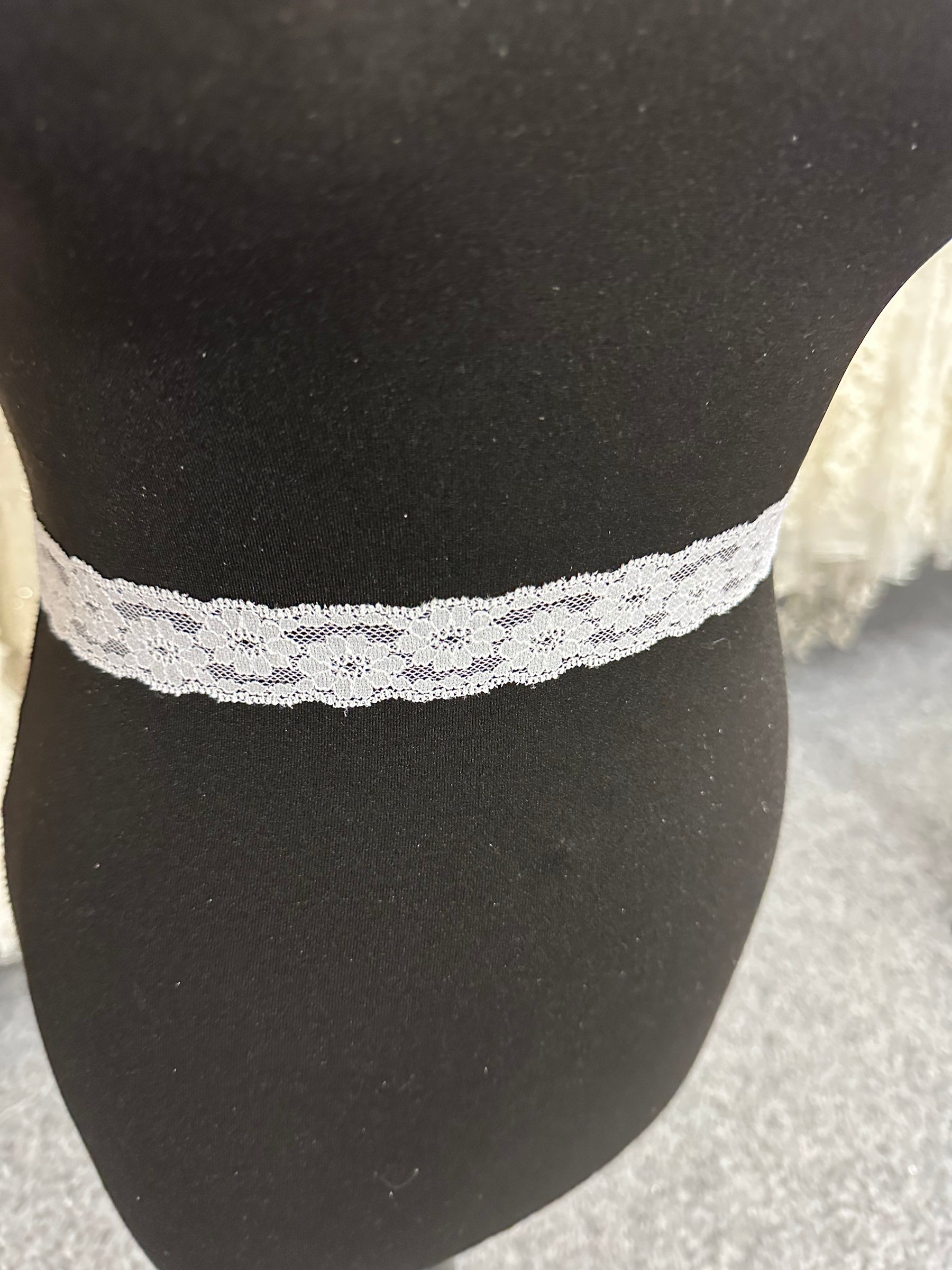 White Lace Trim - Salubrious
