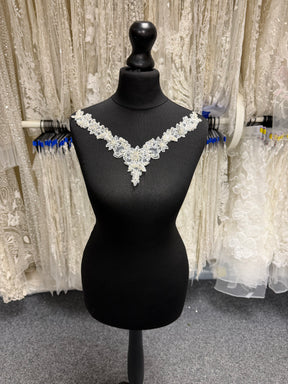 Ivory Beaded Applique - T587