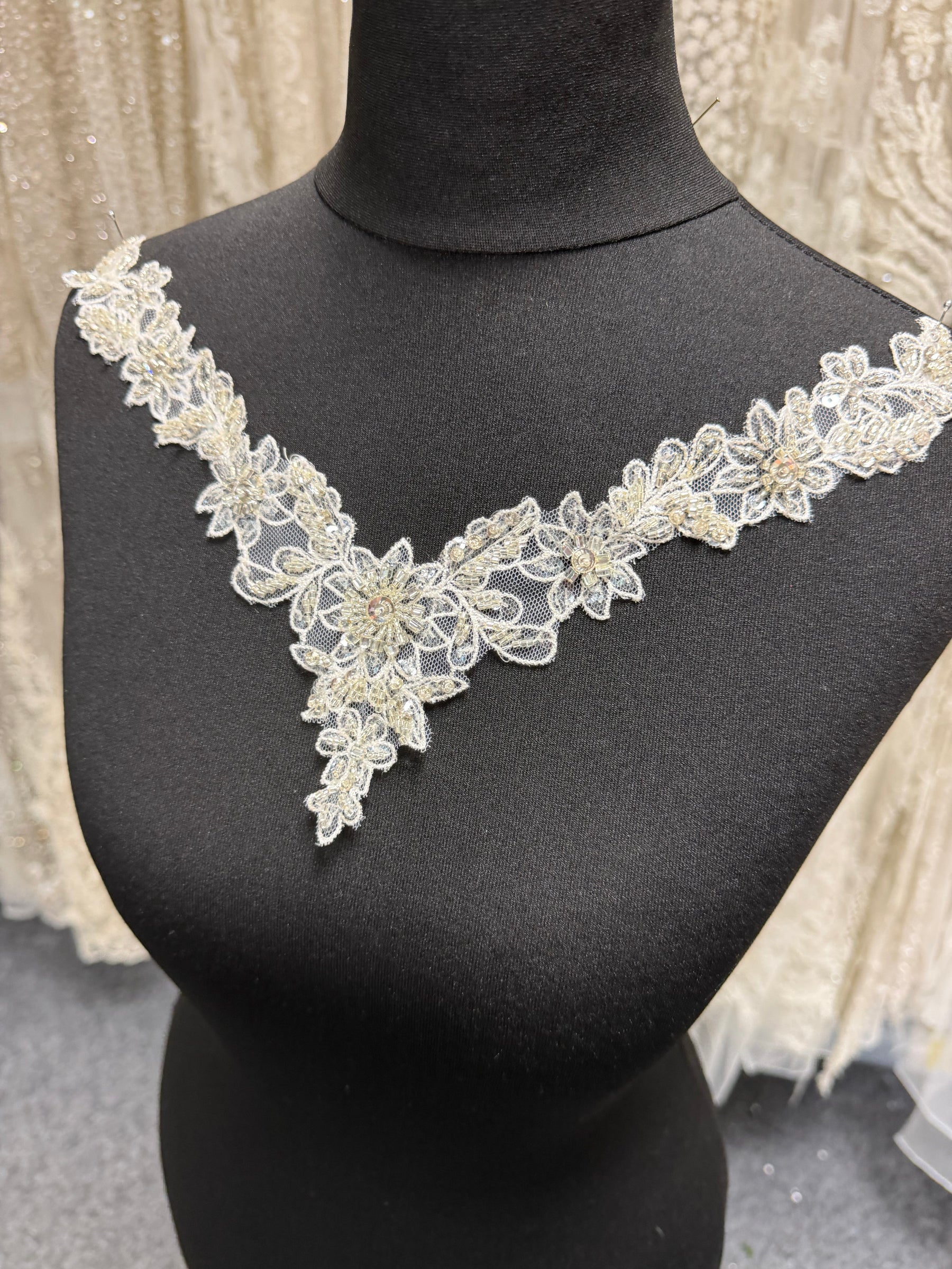 Ivory Beaded Applique - T587