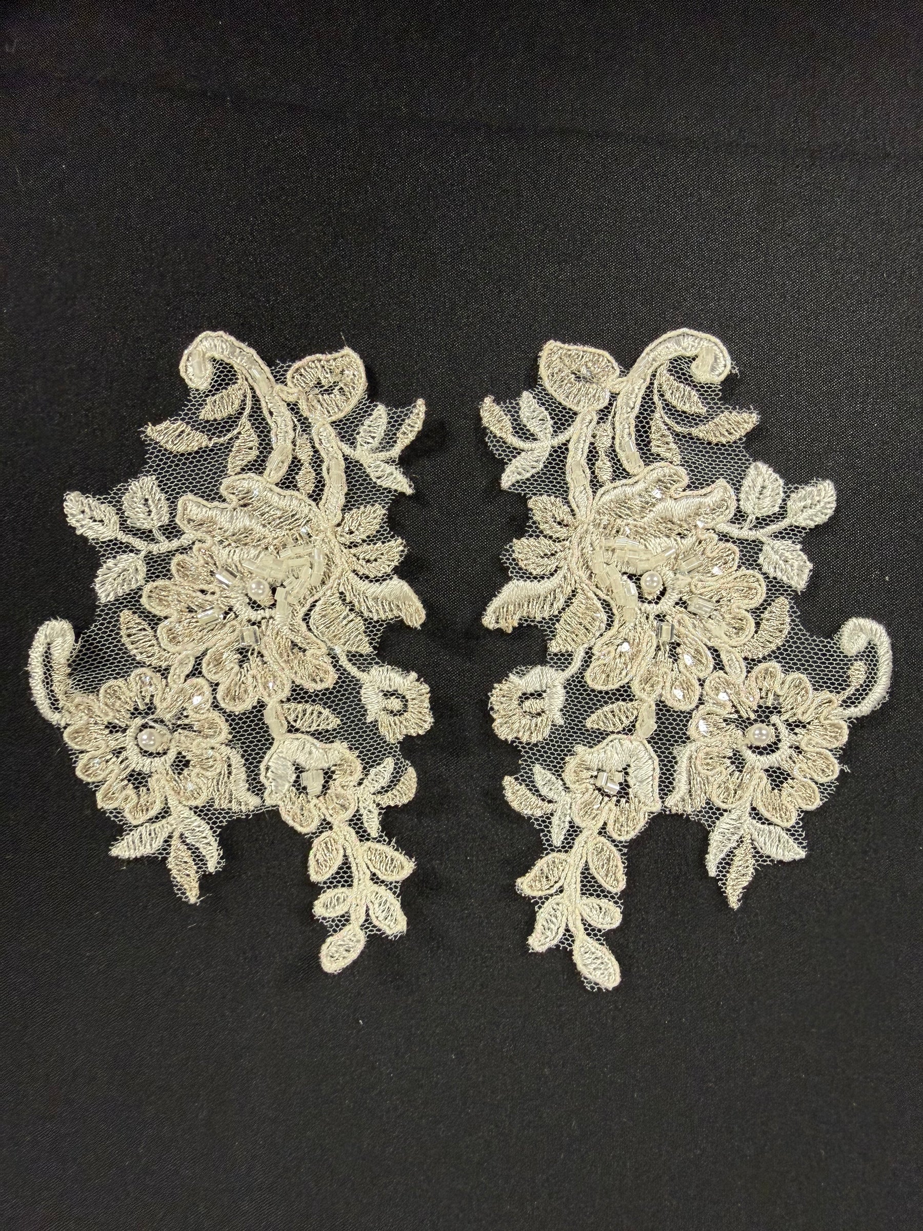 Ivory Beaded Lace Appliques - T893