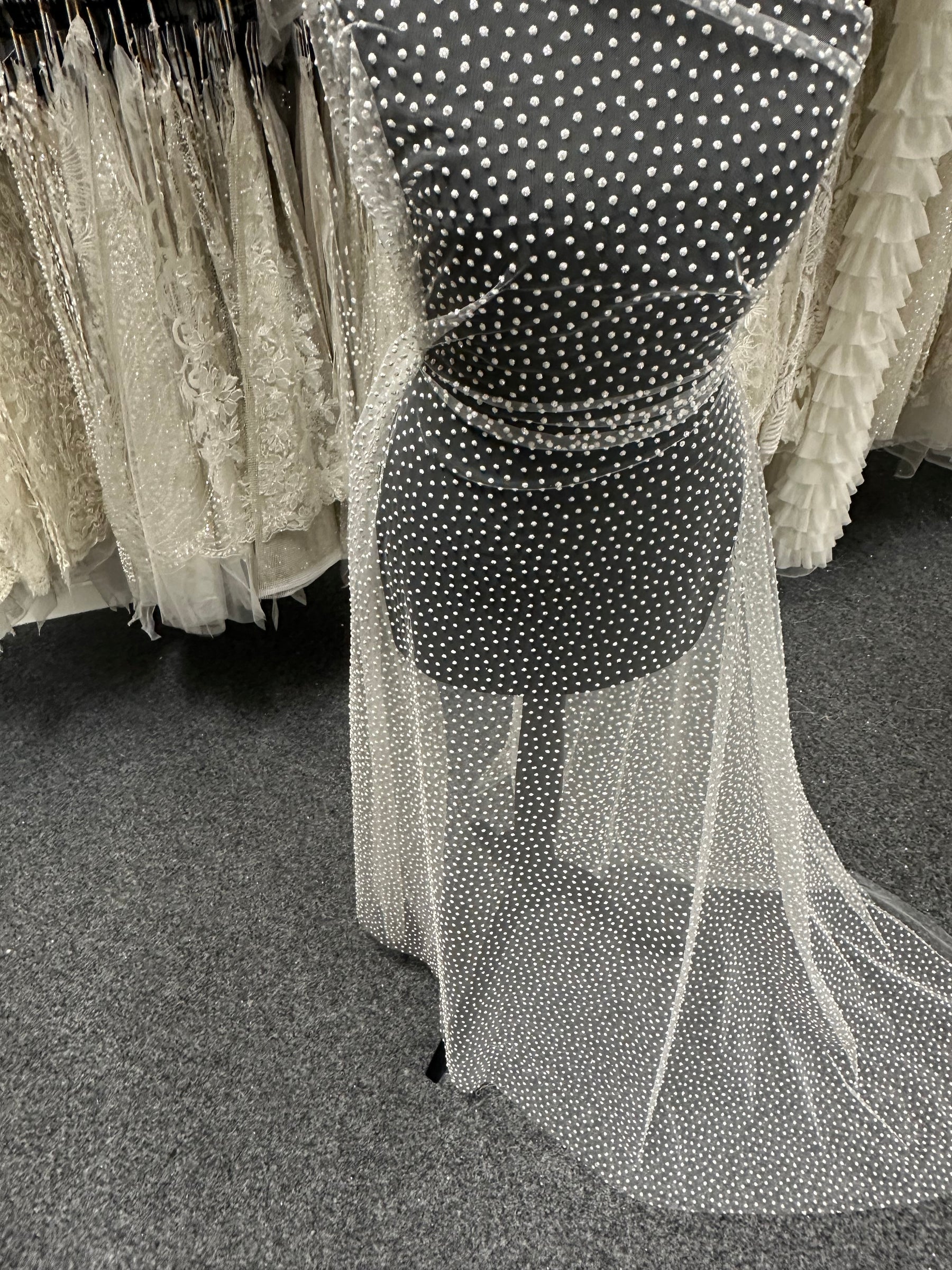 Ivory Glitter Lace - India (CF)
