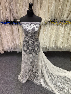Ivory Leavers Lace - P728