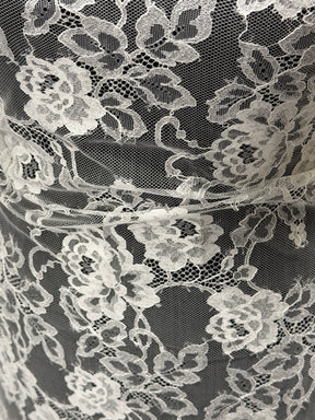 Ivory Leavers Lace - P728