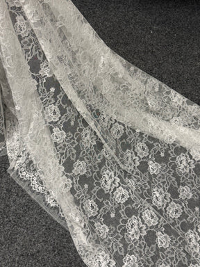 Ivory Leavers Lace - P728