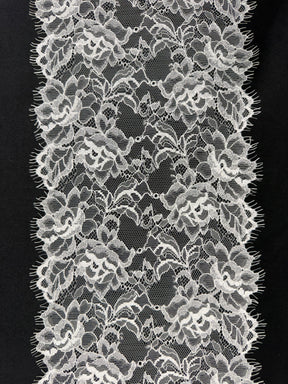 Ivory Lace Edging - T380