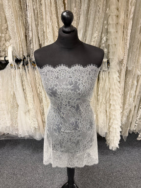 Ivory Leavers Lace - P731