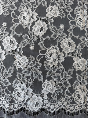 Ivory Leavers Lace - P728