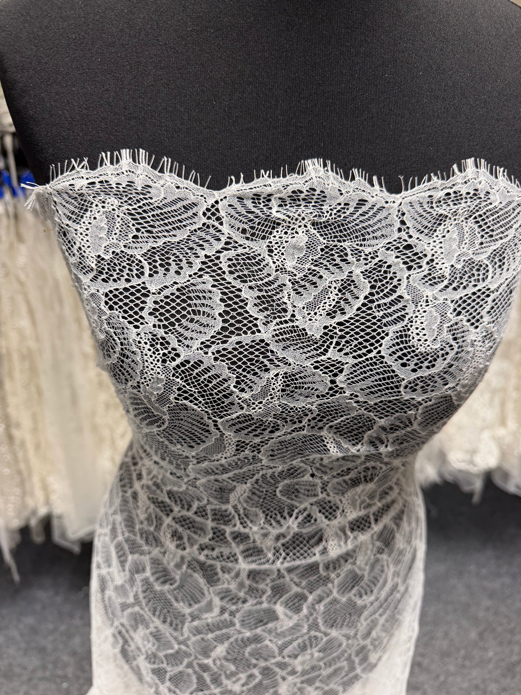 Ivory French Lace - LA2014