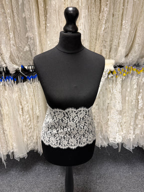 Ivory Corded Chantilly Lace Trim - T808