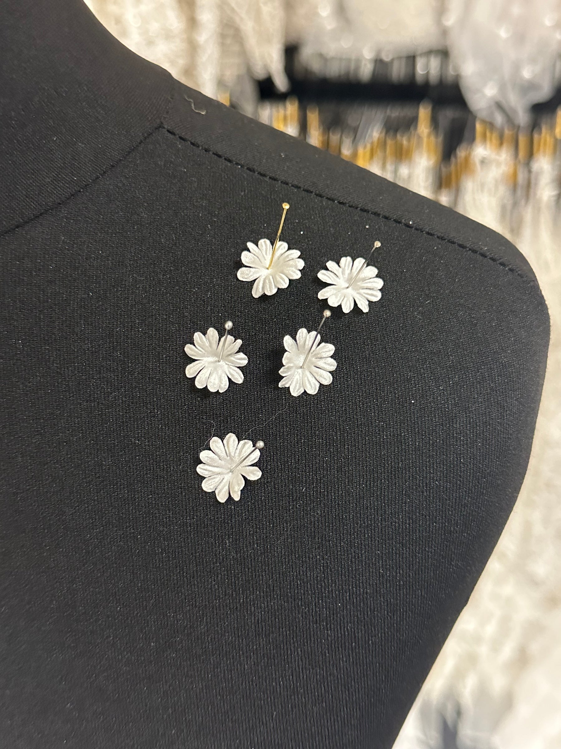 Ivory Satin Flowers - M12 (Bag of 144)