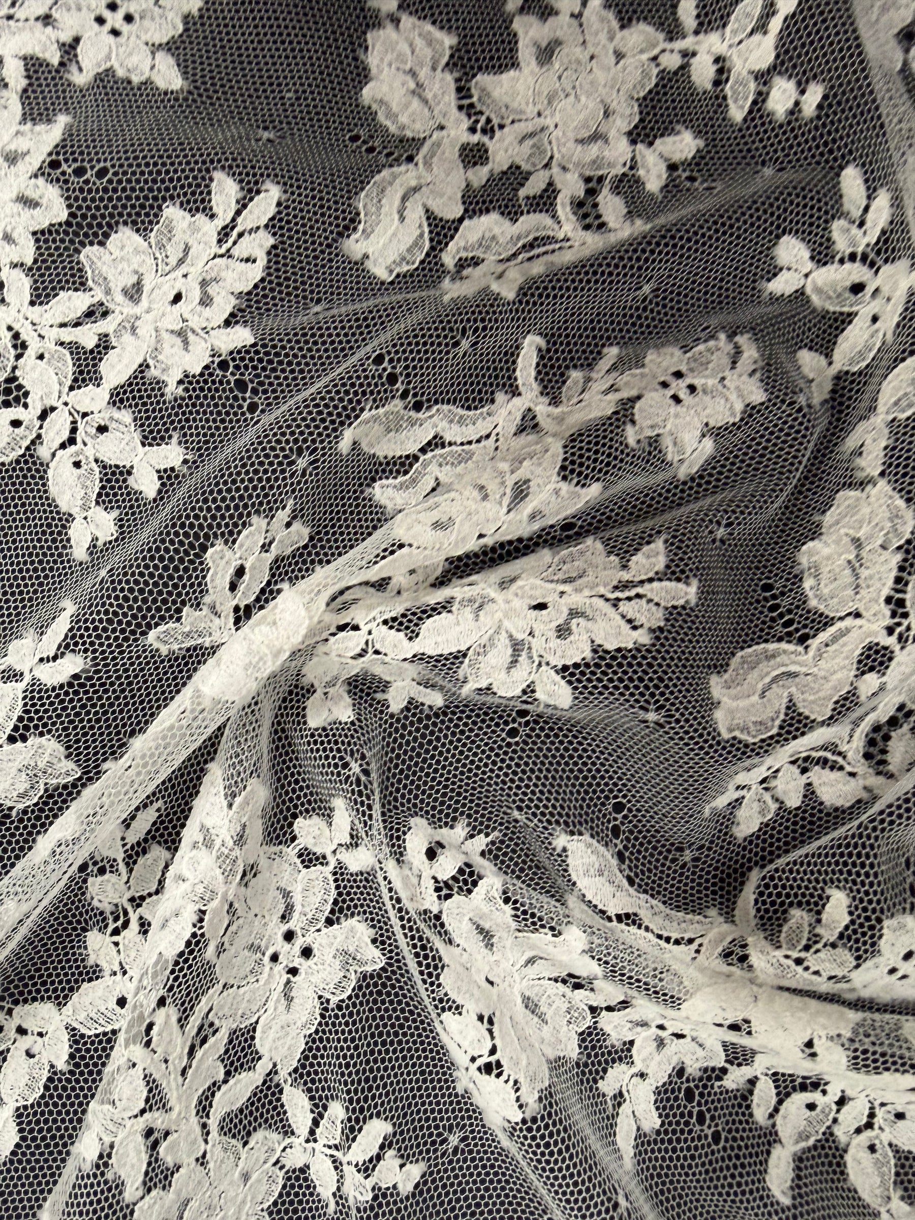 Ivory French Lace - LA2011