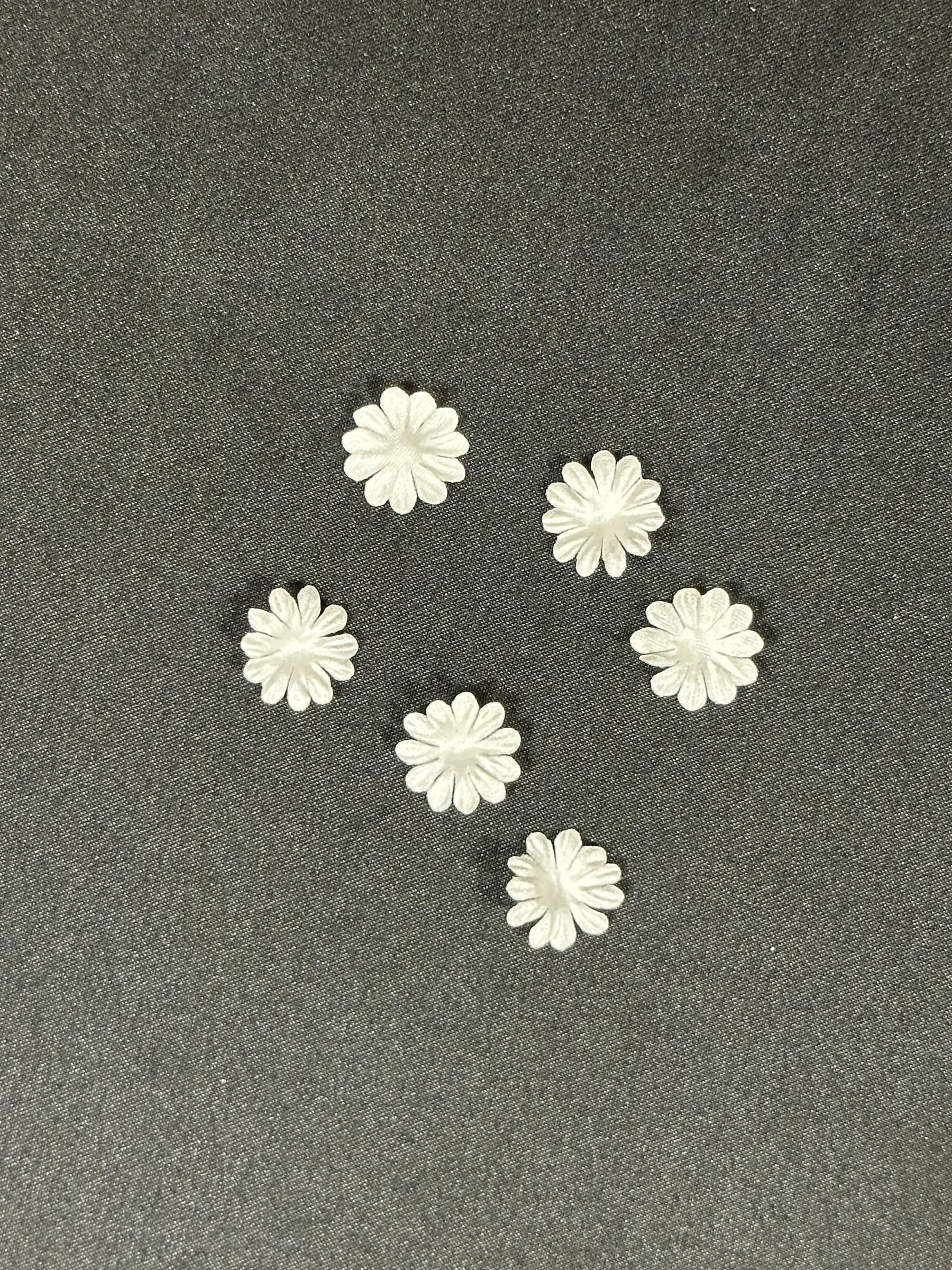 Ivory Satin Flowers - M12 (Bag of 144)