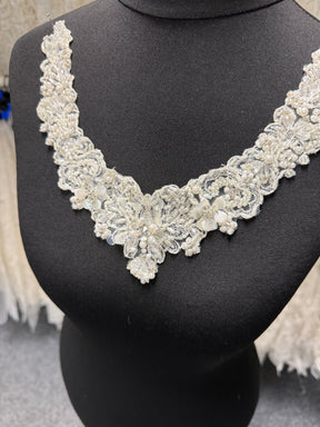 Ivory/Silver Beaded Applique - T608