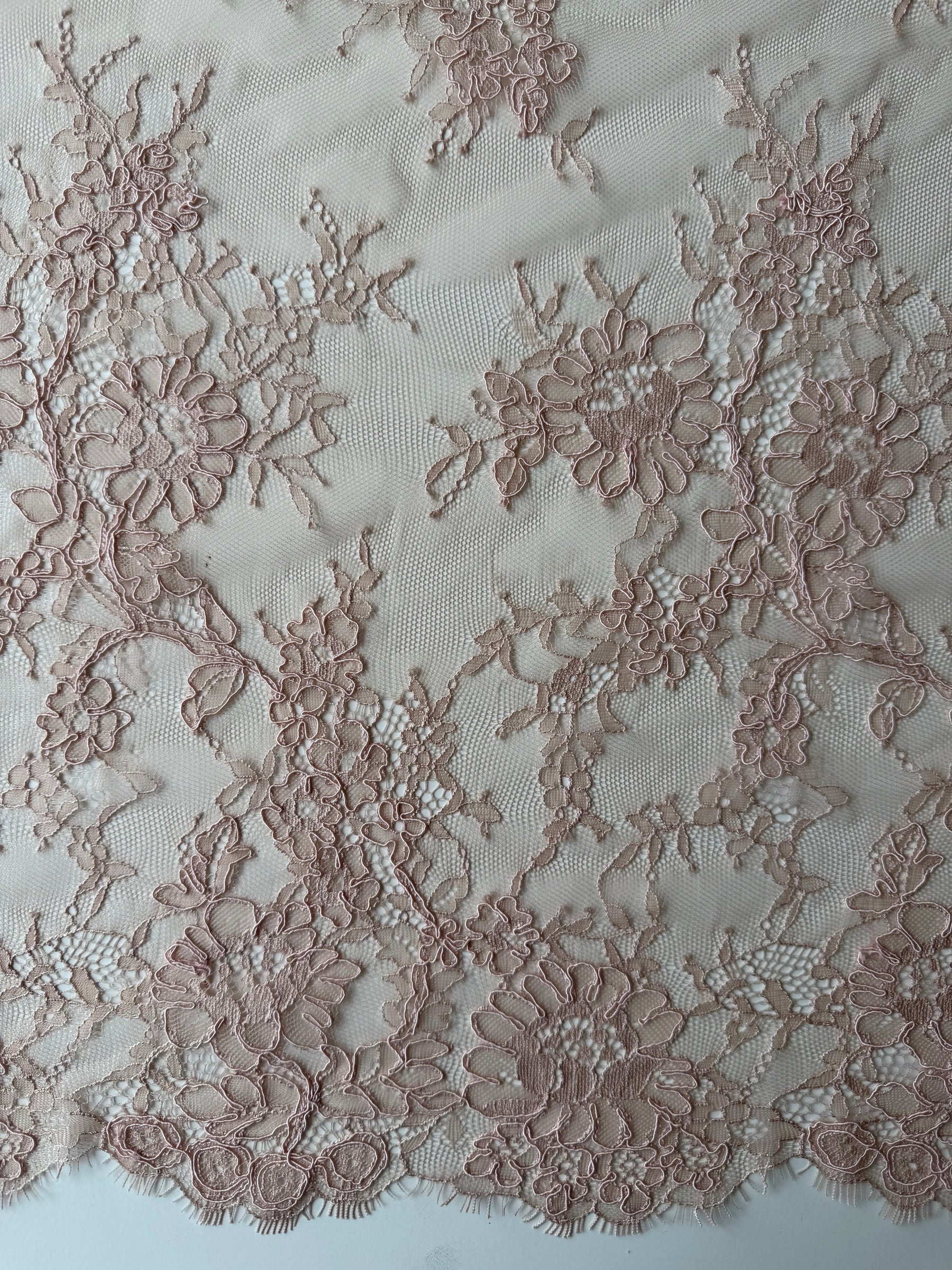 Pink Corded Leavers Lace - P876