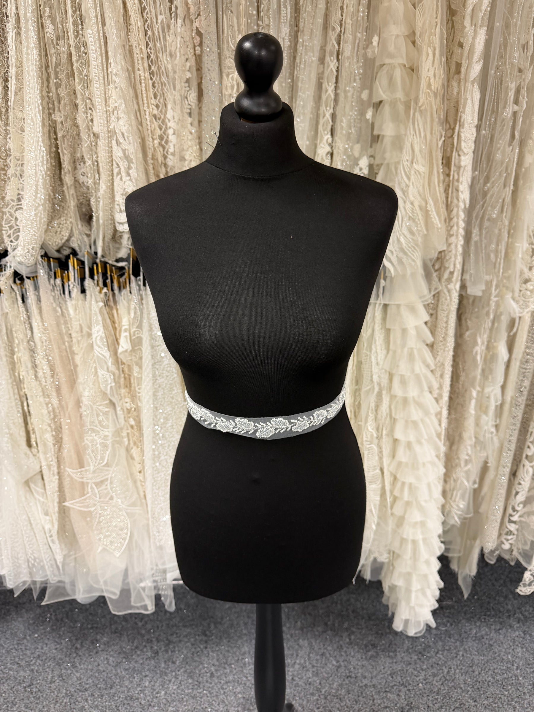 Ivory Beaded Edging - Ivory - EH2018